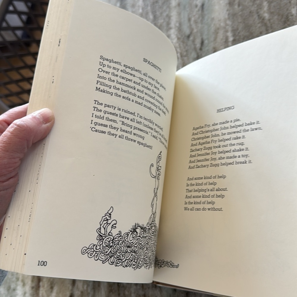 Where the sidewalk ends the poems and drawings of Shel Silverstein - Picture 7 of 8